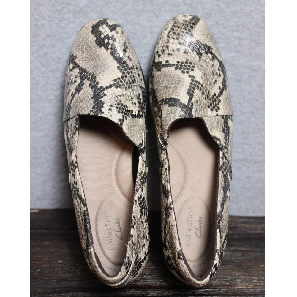 Clarks Faux Snake Print Low Heel Pumps Loafers Ultimate Comfort Women's Size‎ 6M